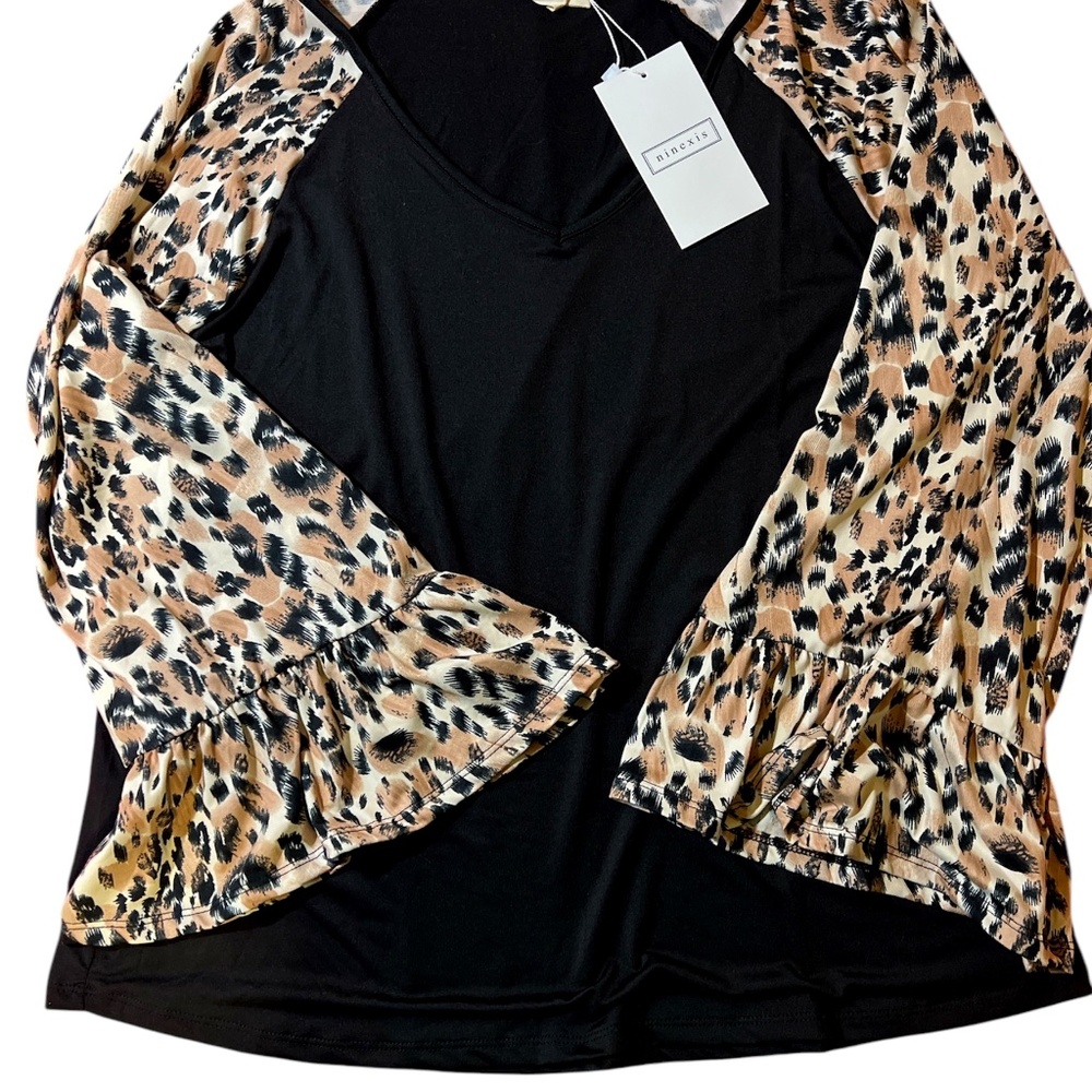 NINEXIS BOUTIQUE BLOUSE NWT Size SMALL